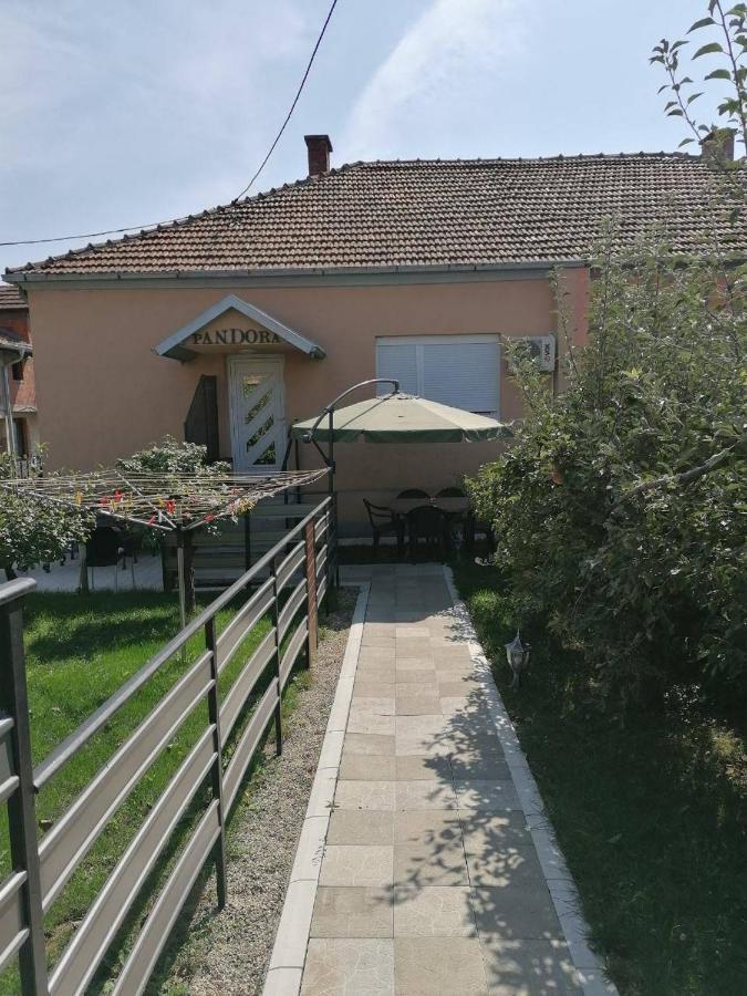 Apartments Pandora Jagodina Exterior photo